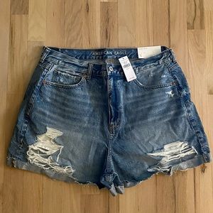 American Eagle Mom Short